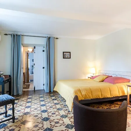 Maison La Vie * Carresse