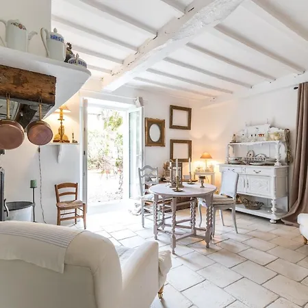 לינה וארוחת בוקר Maison La Vie
